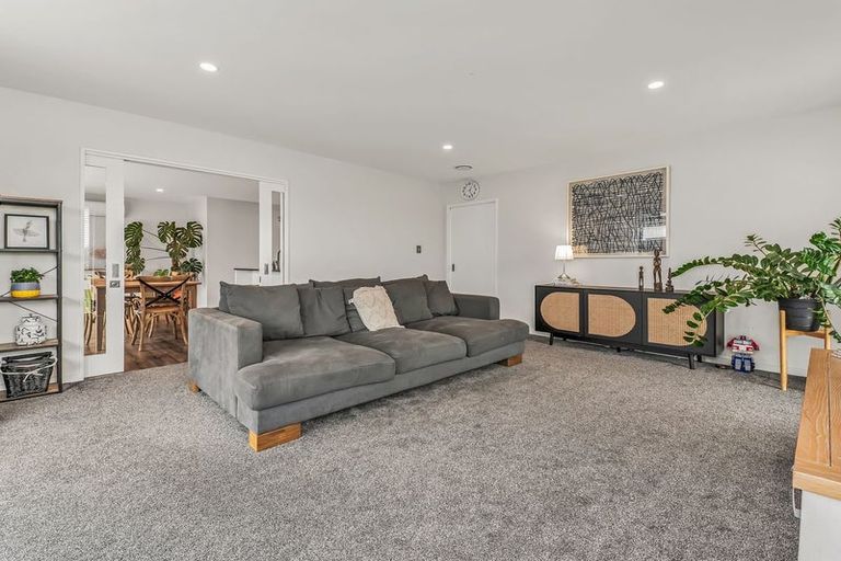 Photo of property in 12 Peregrine Crescent, Rolleston, 7615