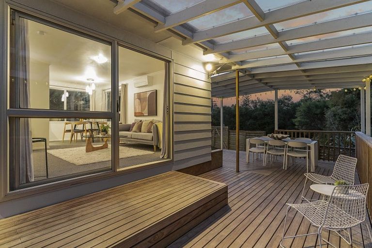 Photo of property in 78 Eskdale Road, Birkdale, Auckland, 0626