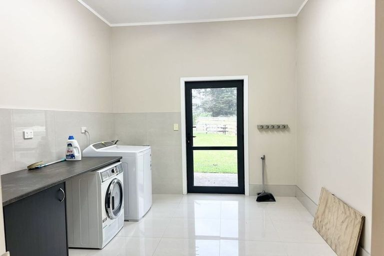 Photo of property in 76 Galloway Road, Karaka, Papakura, 2580