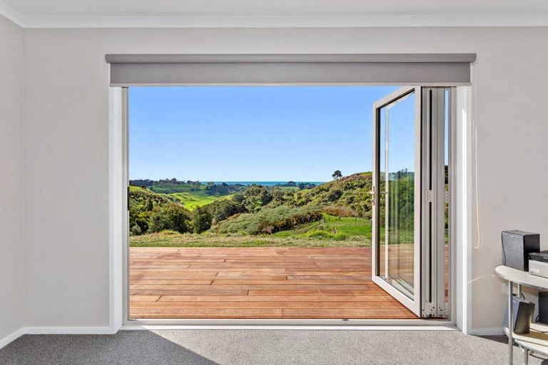 Photo of property in 6b Coast View Road, Tirohanga, Opotiki, 3197