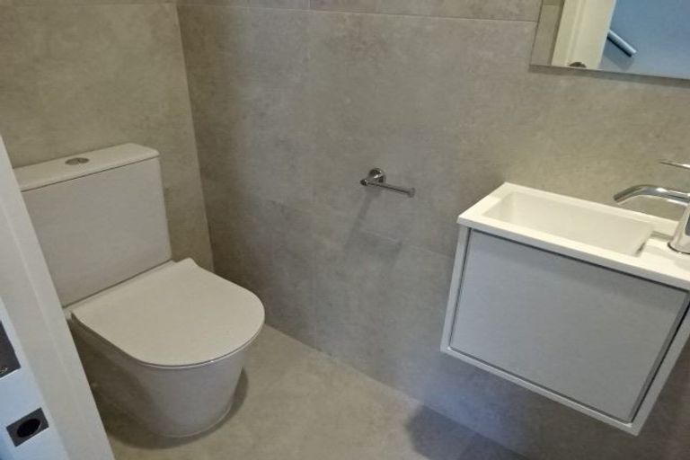 Photo of property in 11 Gunn Way, Hobsonville, Auckland, 0616