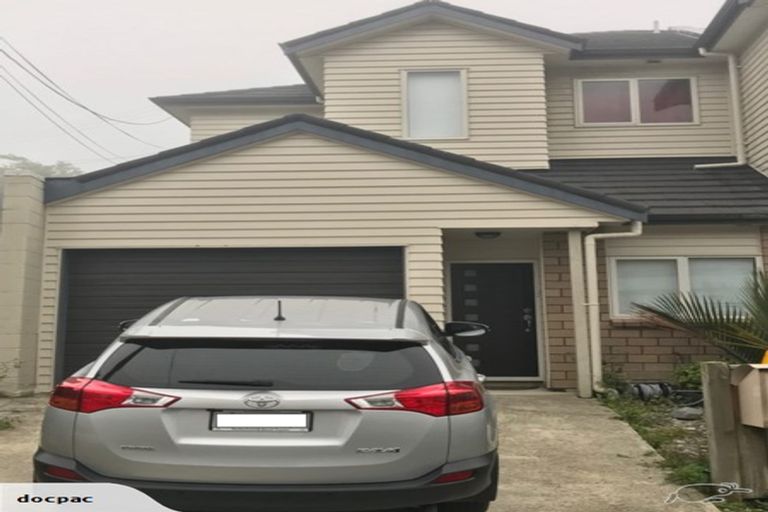 Photo of property in 16 Black Rock Road, Newlands, Wellington, 6037
