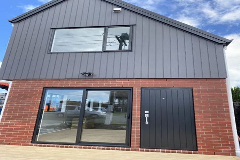 Photo of property in 1/125b Metcalfe Road, Ranui, Auckland, 0612