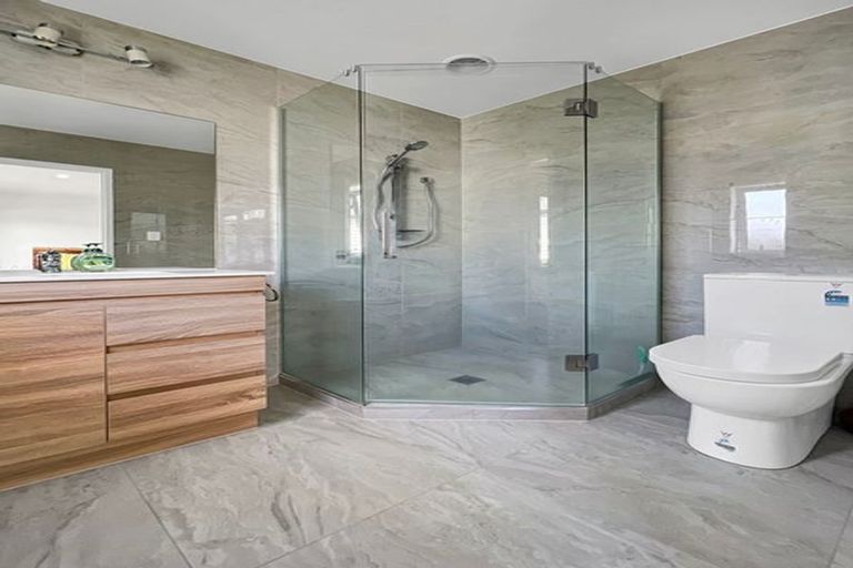 Photo of property in 3 Ringi Lane, Orewa, 0931