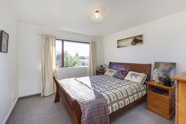 Photo of property in 136 Pharazyn Road, Feilding, 4777