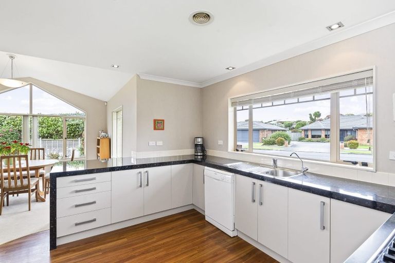 Photo of property in 3 Meadow Court, Paraparaumu, 5032