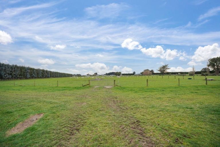 Photo of property in 229 Pomona East, Makarewa, Invercargill, 9876