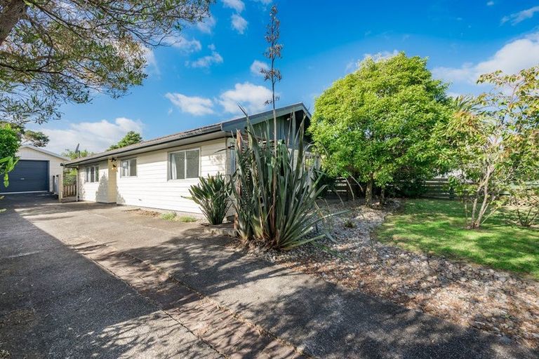 Photo of property in 21 Chums Road, Paraparaumu Beach, Paraparaumu, 5032
