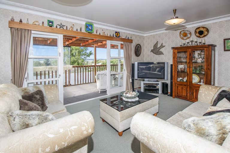 Photo of property in 46 Ranui Avenue, Ranui, Auckland, 0612