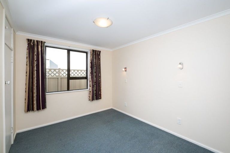 Photo of property in 71 The Esplanade, Westshore, Napier, 4110