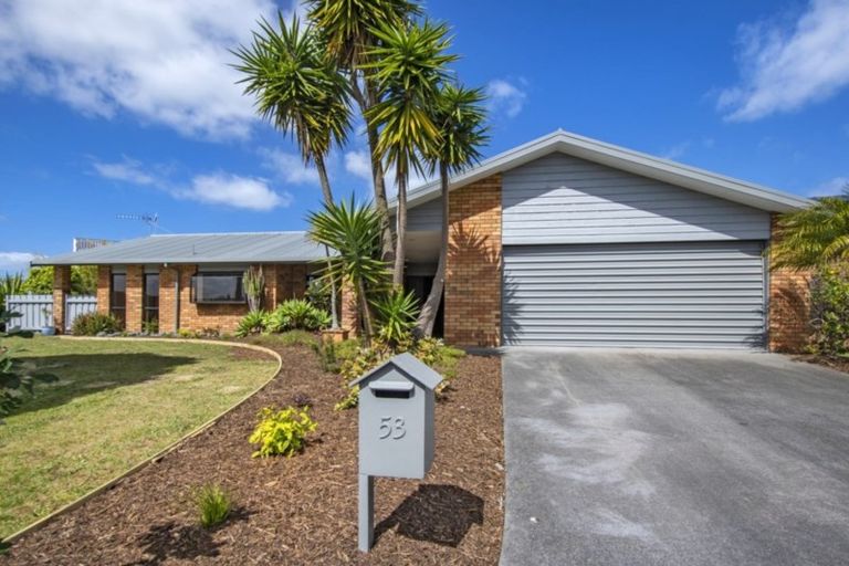 Photo of property in 53 George Point Road, Onerahi, Whangarei, 0110
