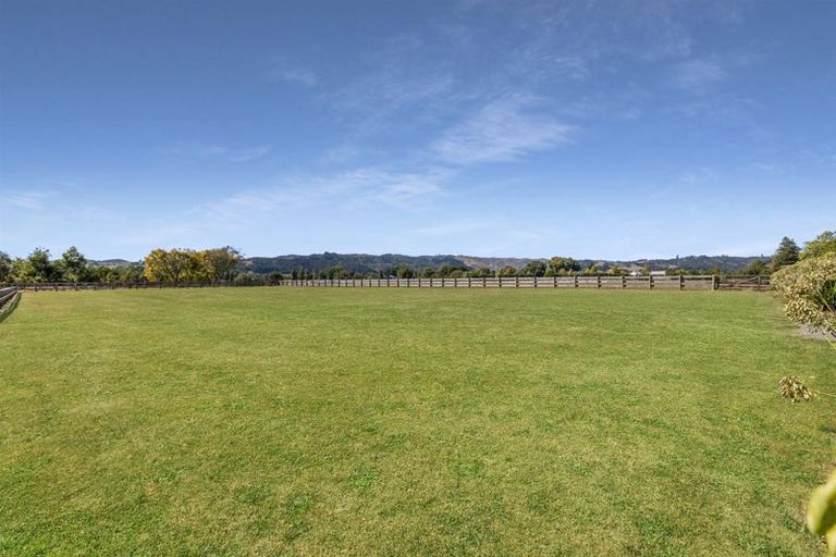 Photo of property in 128 Monument Road, Clevedon, 2582