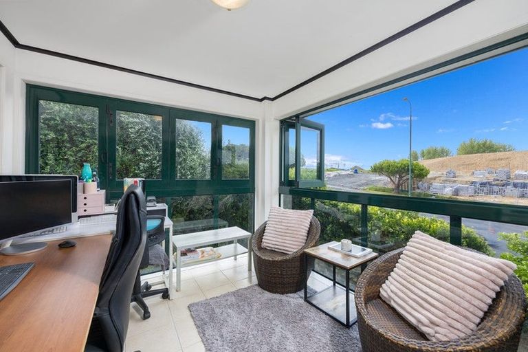 Photo of property in 123 Voyager Drive, Gulf Harbour, Whangaparaoa, 0930