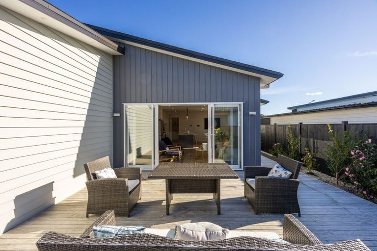 Photo of property in 87 Maryvale Road, Wainui, 0932