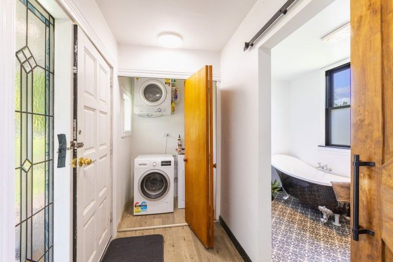 Photo of property in 15 Maharakeke Road, Waipukurau, 4281