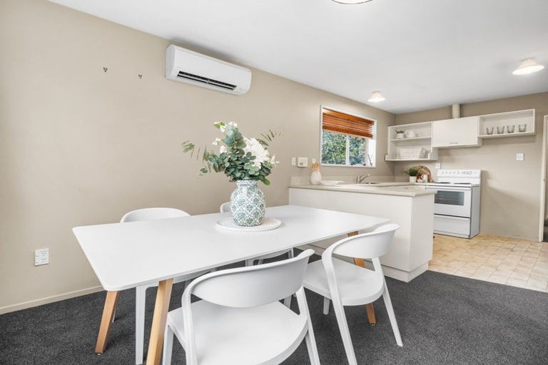 Photo of property in 2/27 Oakhampton Street, Hornby, Christchurch, 8042