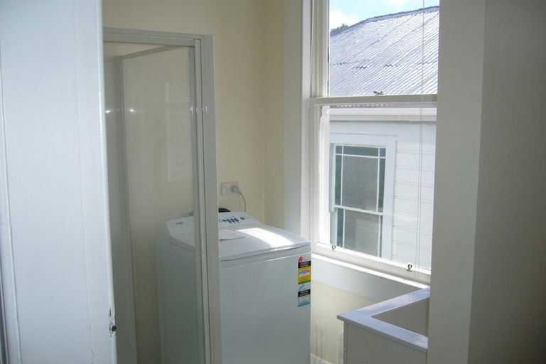 Photo of property in 78 Tasman Street, Mount Cook, Wellington, 6021