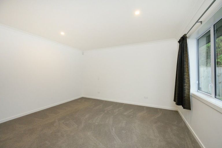 Photo of property in 29 Freedom Drive, Kelvin Grove, Palmerston North, 4414