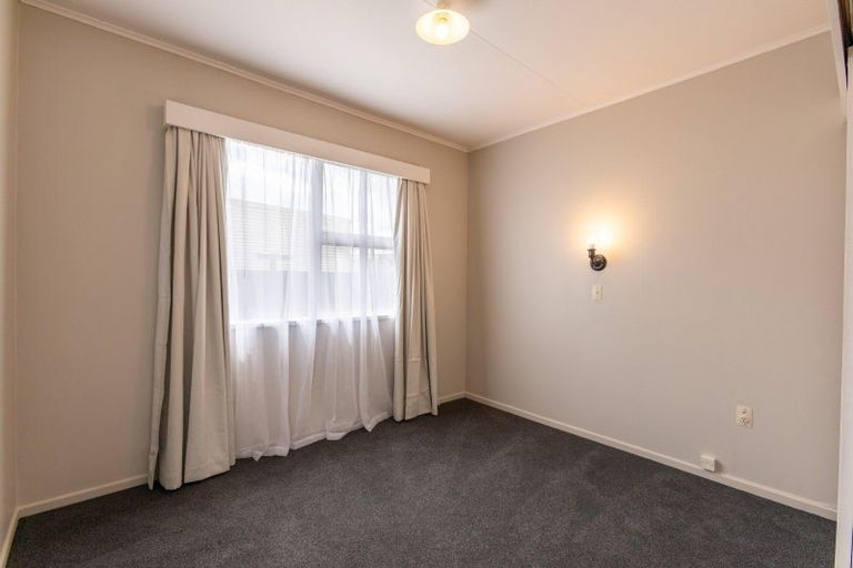Photo of property in 2/222 High Street, Dannevirke, 4930