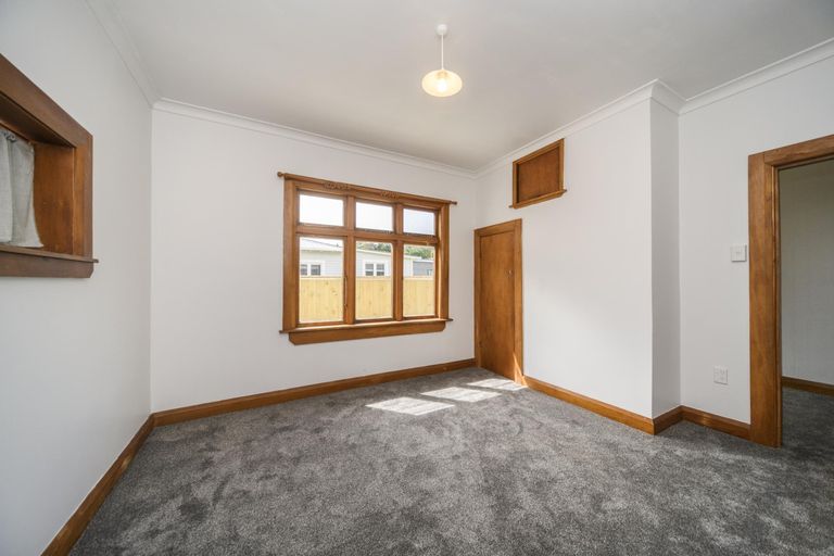 Photo of property in 28 Alfred Street, Roslyn, Palmerston North, 4414