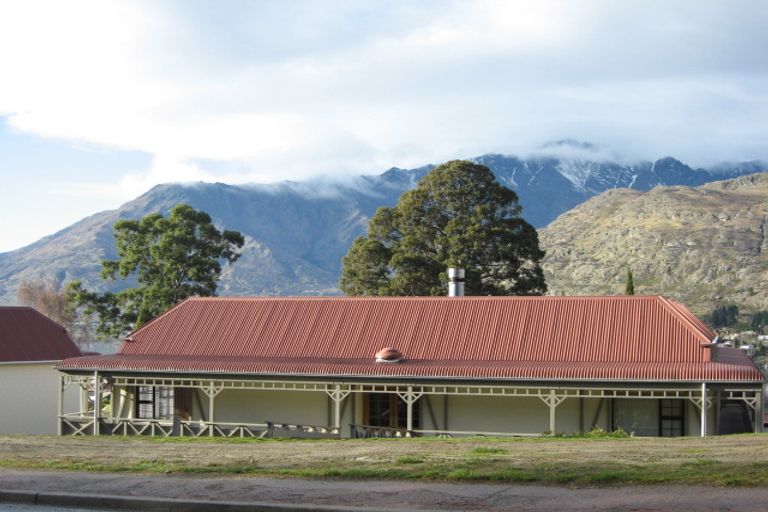 Photo of property in 18/18 Goldfield Heights, Queenstown, 9300