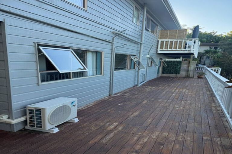 Photo of property in 45 Agincourt Street, Glenfield, Auckland, 0629