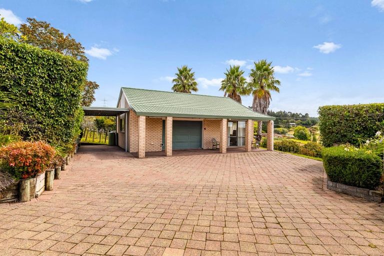 Photo of property in 46 Broadwood Rise, Kumeu, 0892