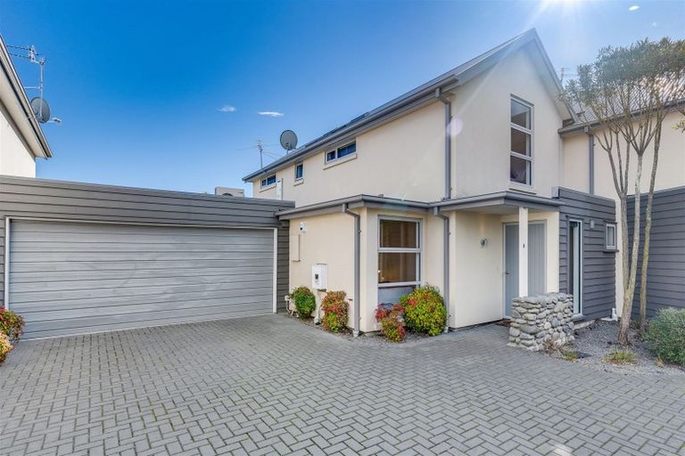 Photo of property in 34 Waterford Avenue, Northwood, Christchurch, 8051