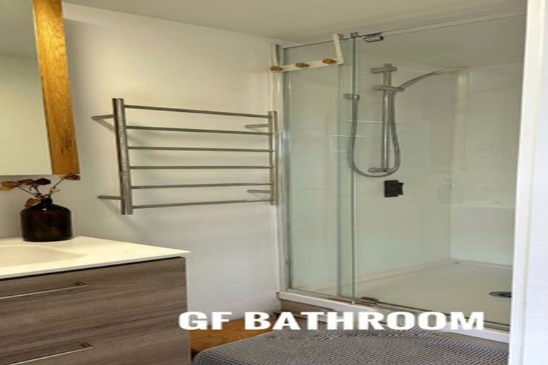 Photo of property in 25 Hobson Road, Lucas Heights, Auckland, 0632