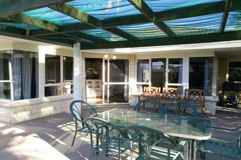 Photo of property in 43 Bayfair Drive, Mount Maunganui, 3116