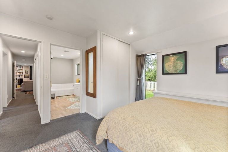 Photo of property in 34 Huria Lane, Woodend, 7610