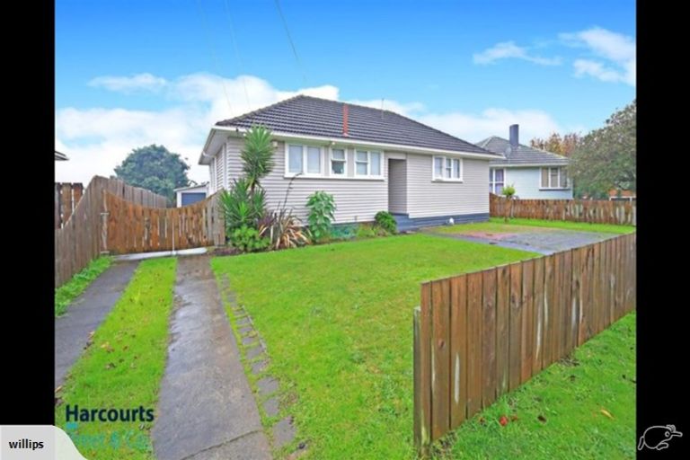Photo of property in 11 Healy Road, Manurewa, Auckland, 2102