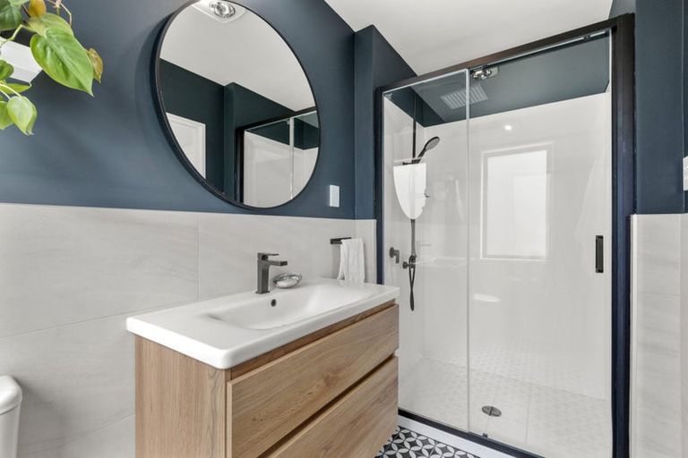 Photo of property in 59b Mcintyre Road, Mangere Bridge, Auckland, 2022