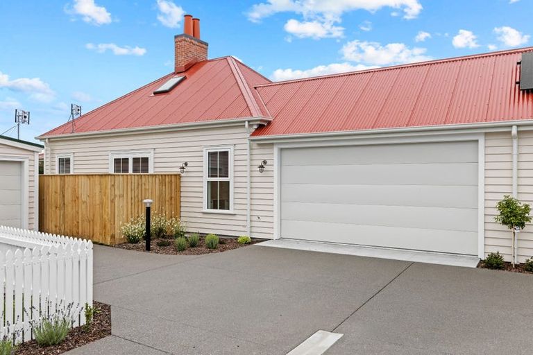 Photo of property in 1 Waitikiri Drive, Parklands, Christchurch, 8083