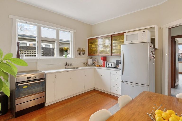 Photo of property in 120 Neville Street, Spreydon, Christchurch, 8024