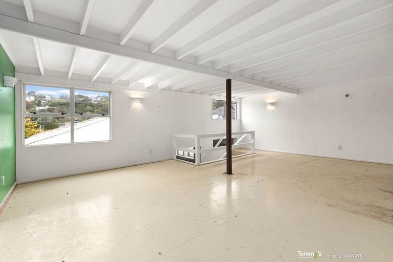 Photo of property in 2/127 Campbell Street, Karori, Wellington, 6012