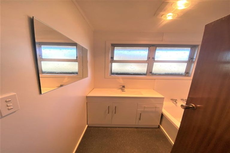 Photo of property in 26 Gladson Avenue, Sockburn, Christchurch, 8042