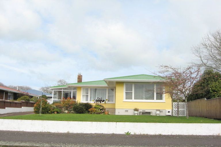 Photo of property in 69a Rata Street, Inglewood, 4330