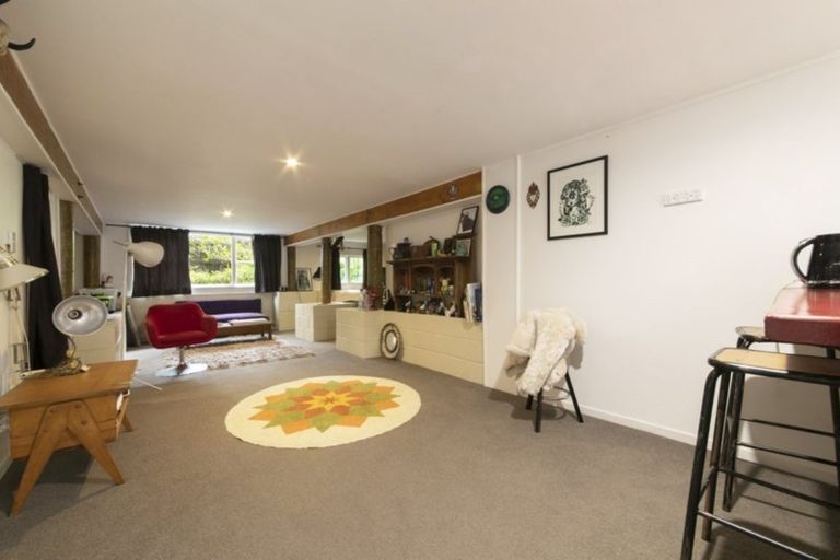 Photo of property in 18 George Herring Place, Glen Eden, Auckland, 0602