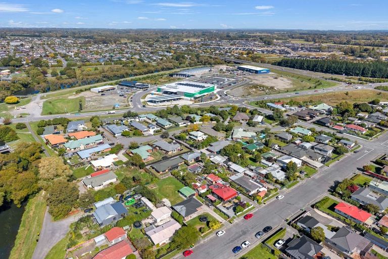 Photo of property in 31 Cridland Street West, Kaiapoi, 7630