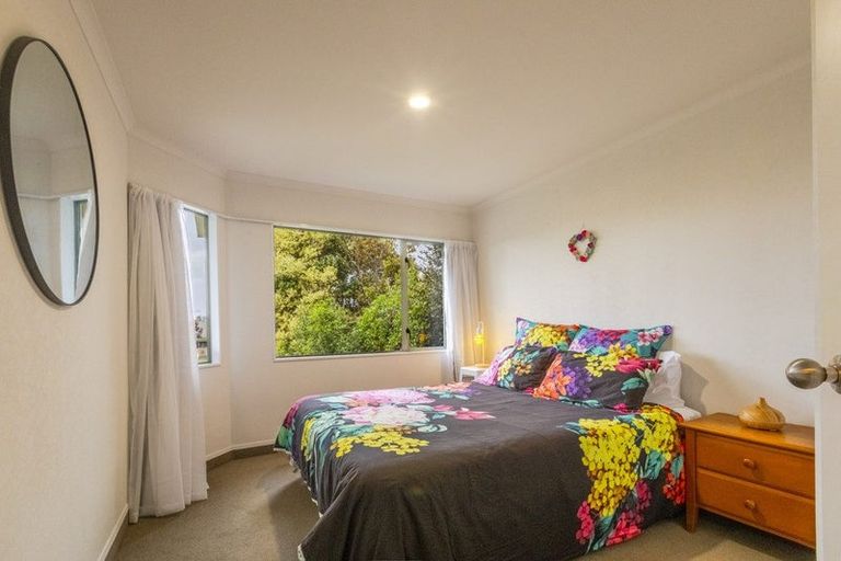 Photo of property in 83 Hetley Crescent, Taradale, Napier, 4112
