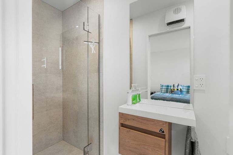 Photo of property in 9 Ward Street, Addington, Christchurch, 8024