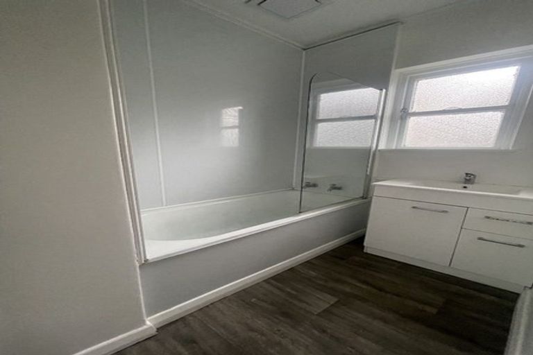 Photo of property in 38 Warwick Street, Mayfield, Blenheim, 7201