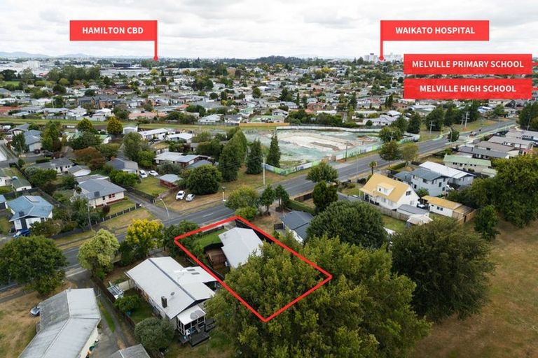Photo of property in 103 Collins Road, Melville, Hamilton, 3206