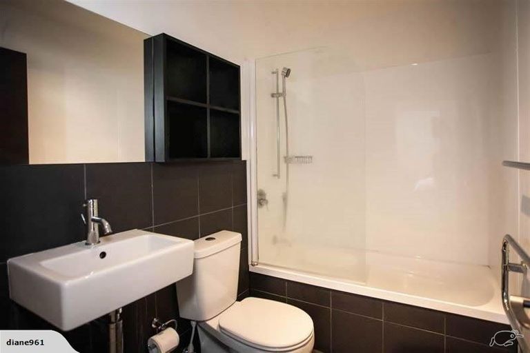 Photo of property in 5g/1 Hanson Street, Mount Cook, Wellington, 6021