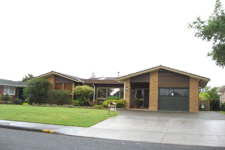 Photo of property in 139 Chichester Drive, Rosehill, Papakura, 2113