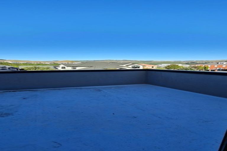 Photo of property in 14a Claverton Grove, Churton Park, Wellington, 6037