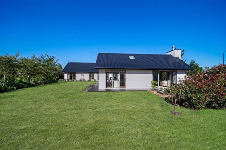 Photo of property in 19 Rossington Drive, West Melton, 7618