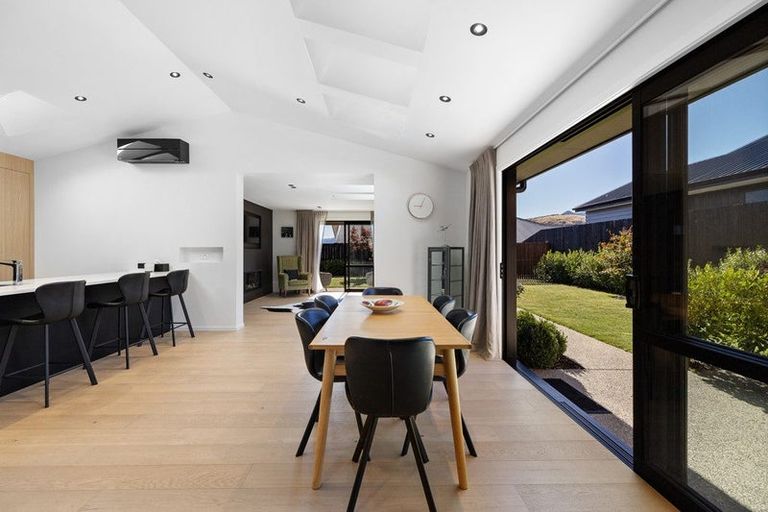 Photo of property in 30 Muster Road, Jacks Point, 9371