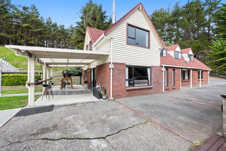 Photo of property in 65 Cottle Park Drive, Normandale, Lower Hutt, 5010